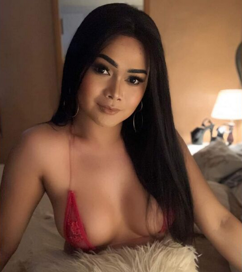 Live Ladyboy Sex Cam Chats